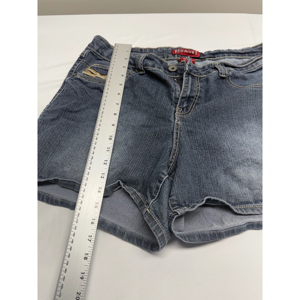 Red Rivet Womens 16W Dark Wash Embroidered Flap Pocket Denim Shorts RW130300 - Picture 3 of 7